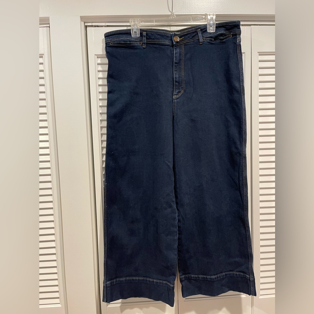 Loft Wide Leg Cropped Jeans.